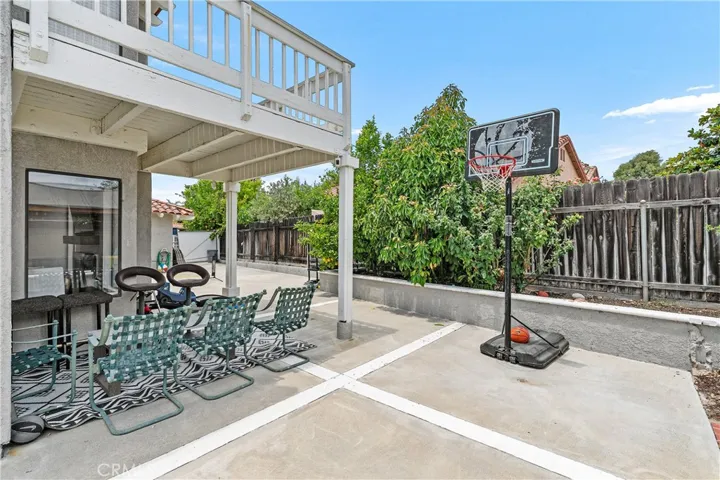 25516 Brownestone Way, Murrieta, California 92563