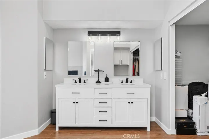 25516 Brownestone Way, Murrieta, California 92563
