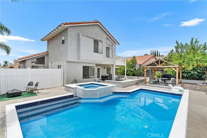 25516 Brownestone Way, Murrieta, California 92563