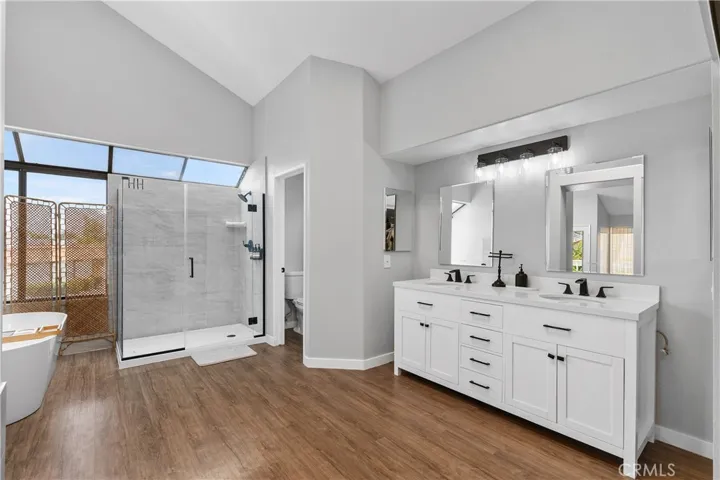 25516 Brownestone Way, Murrieta, California 92563
