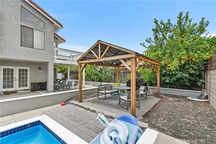 25516 Brownestone Way, Murrieta, California 92563