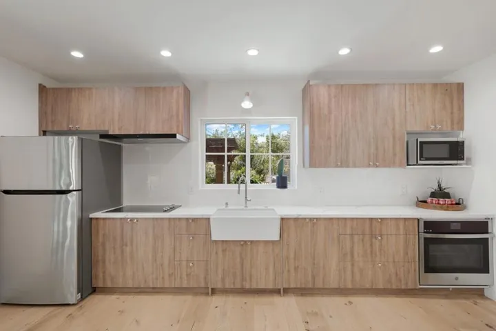321 Hazel Avenue, Millbrae, California 94030
