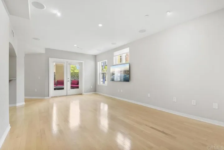 301 W G Street 101, San Diego, California 92101