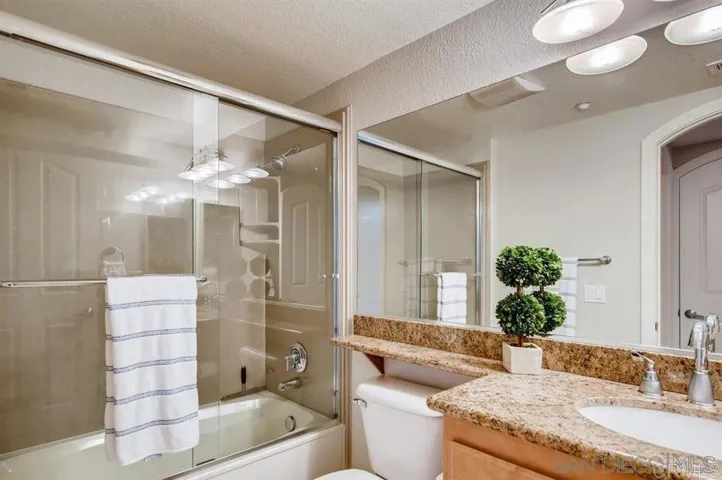 301 W G Street 101, San Diego, California 92101