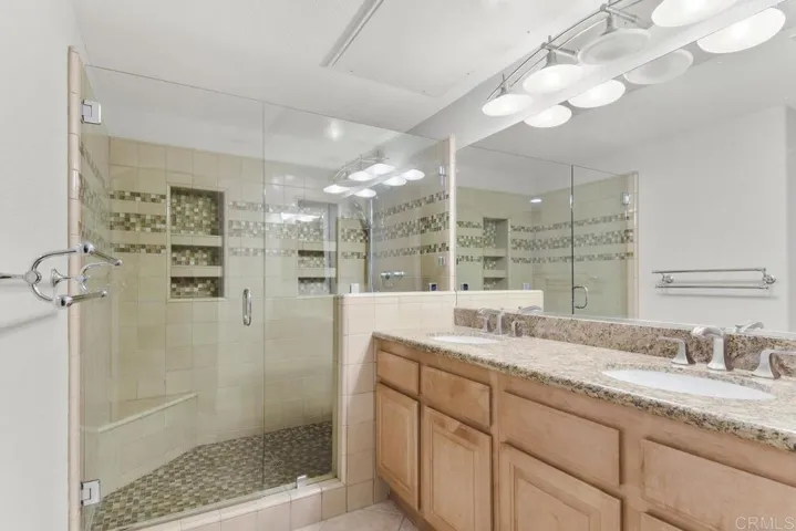 301 W G Street 101, San Diego, California 92101