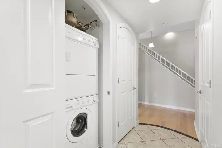 301 W G Street 101, San Diego, California 92101