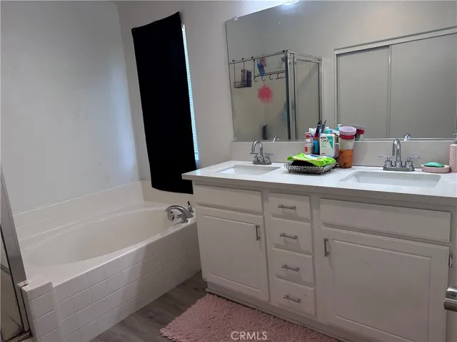 1384 Plaza Way, Perris, California 92570