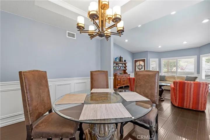 22449 Paragon Dr., Saugus, California 91350