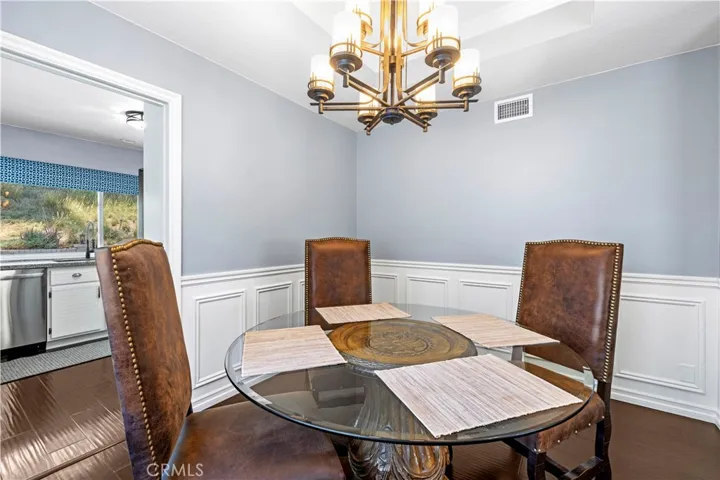 22449 Paragon Dr., Saugus, California 91350