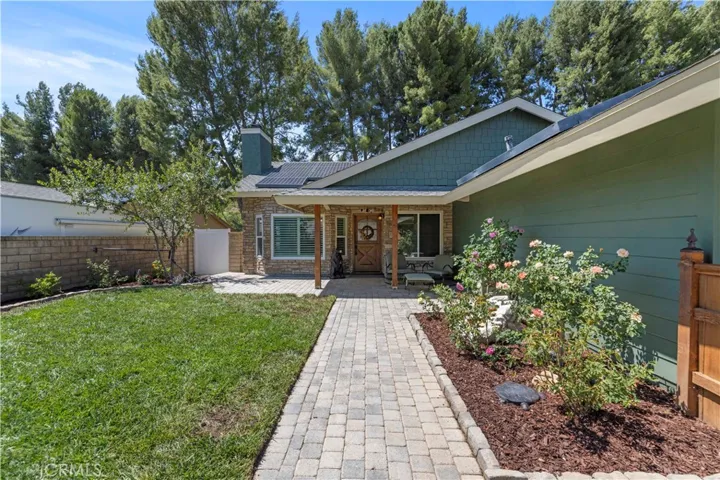 22449 Paragon Dr., Saugus, California 91350