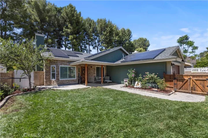 22449 Paragon Dr., Saugus, California 91350