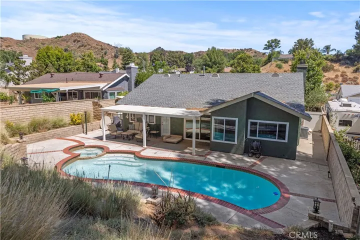 22449 Paragon Dr., Saugus, California 91350