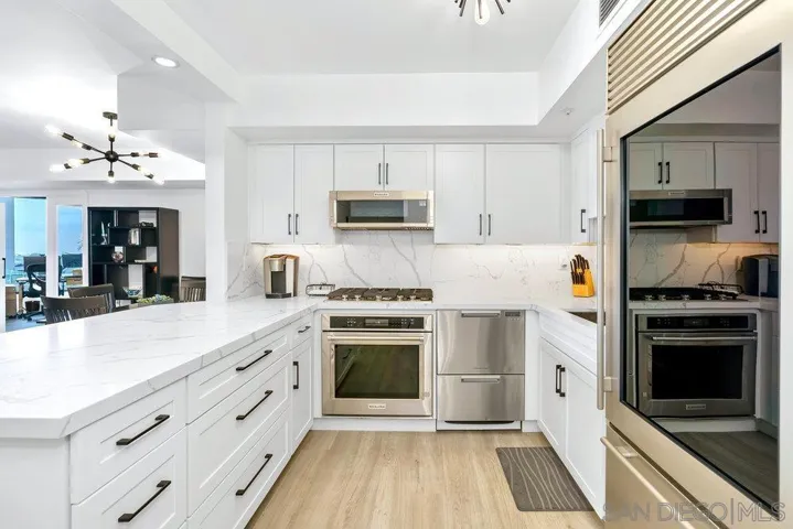 500 W. Harbor Dr. #1010, San Diego, California 92101
