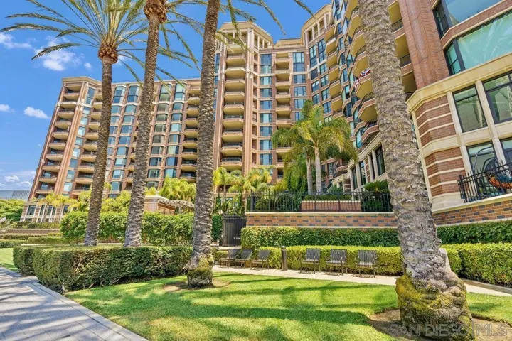 500 W. Harbor Dr. #1010, San Diego, California 92101