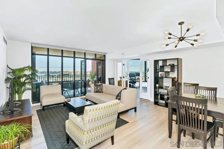 500 W. Harbor Dr. #1010, San Diego, California 92101