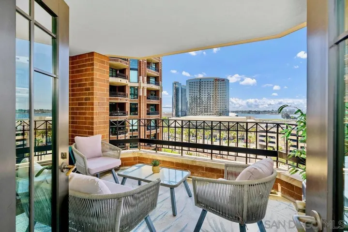 500 W. Harbor Dr. #1010, San Diego, California 92101