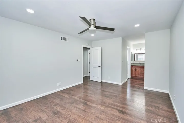 565 W Greenwood Avenue 25, La Habra, California 90631