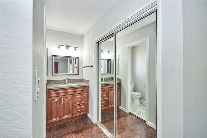 565 W Greenwood Avenue 25, La Habra, California 90631