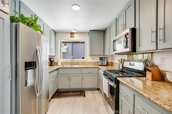 11178 Amarillo Street, Rancho Cucamonga, California 91701