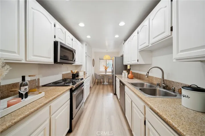 5718 Ravenspur Drive 306, Rancho Palos Verdes, California 90275