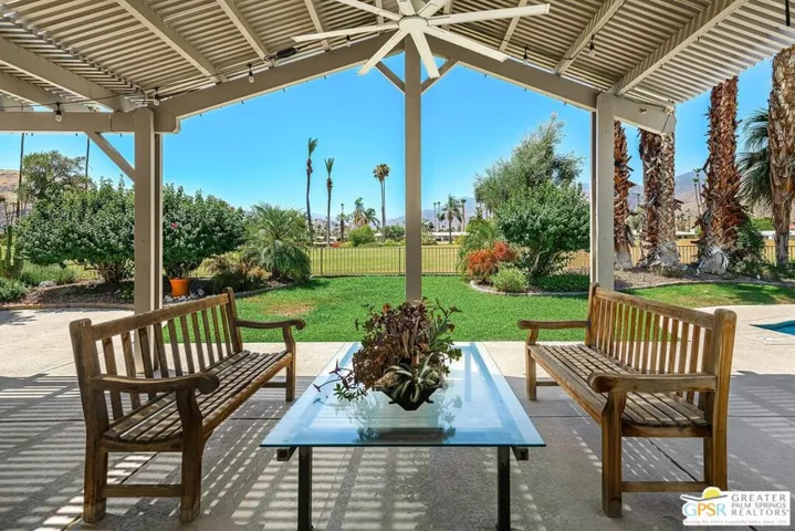 605 E Sierra Way, Palm Springs, California 92264