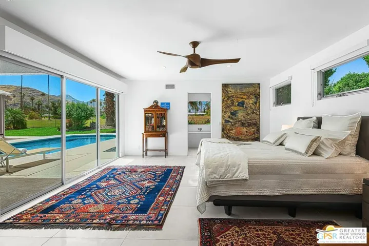 605 E Sierra Way, Palm Springs, California 92264