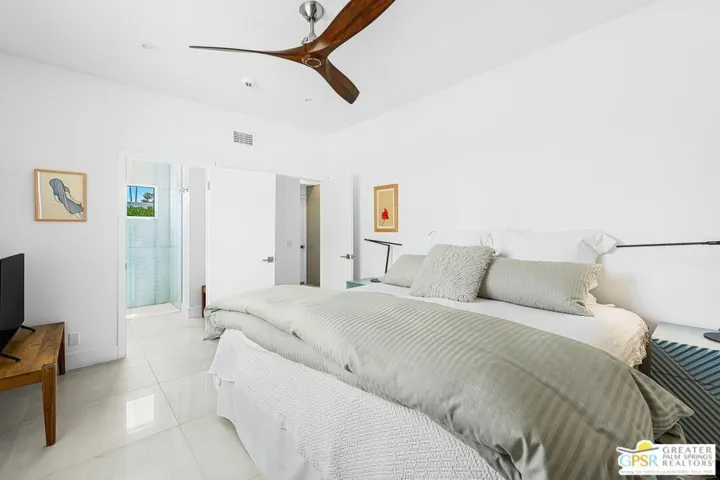 605 E Sierra Way, Palm Springs, California 92264