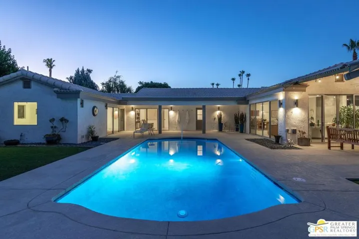 605 E Sierra Way, Palm Springs, California 92264