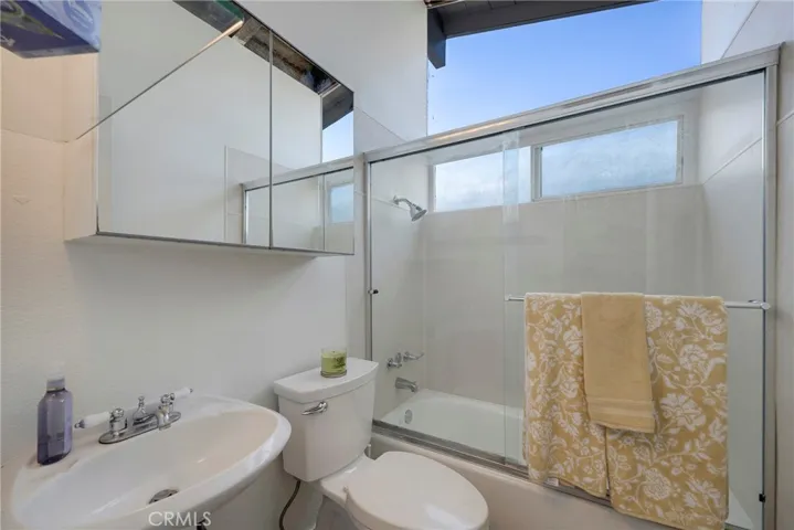 2501 Santa Ysabel Avenue, Fullerton, California 92831
