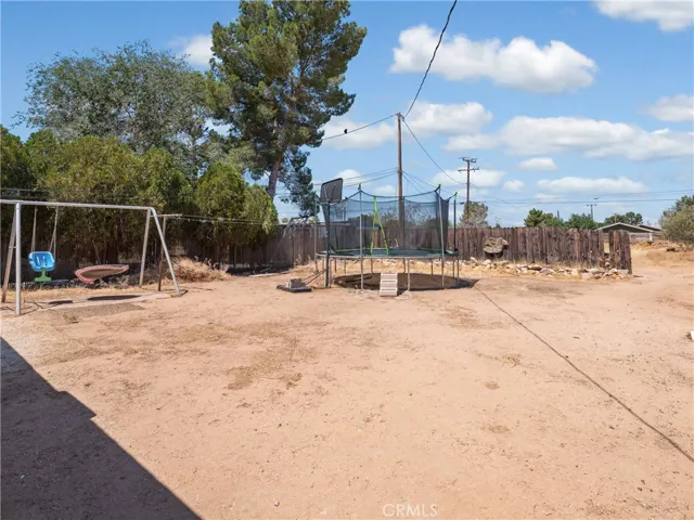 13910 Osage Road, Apple Valley, California 92307