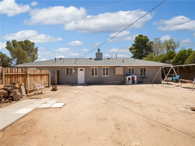 13910 Osage Road, Apple Valley, California 92307
