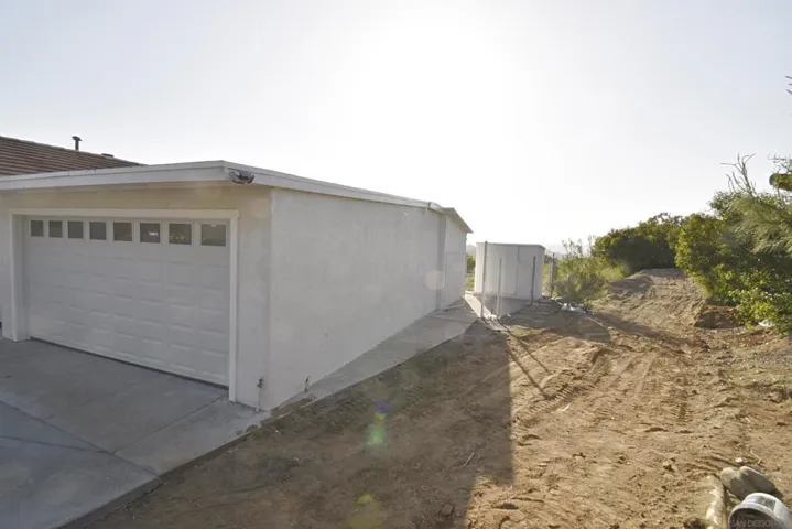 MASSIVE ROOM FOR RV PARKING
