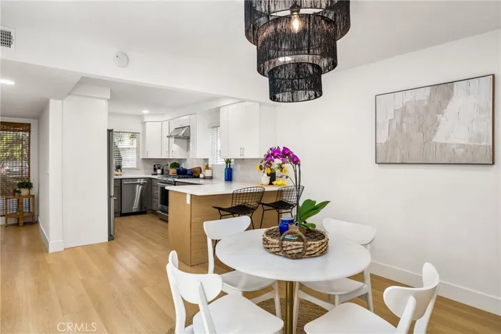 362 Grenoble Lane, Costa Mesa, California 92627