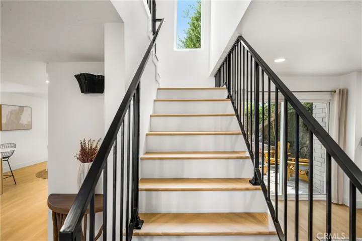 362 Grenoble Lane, Costa Mesa, California 92627
