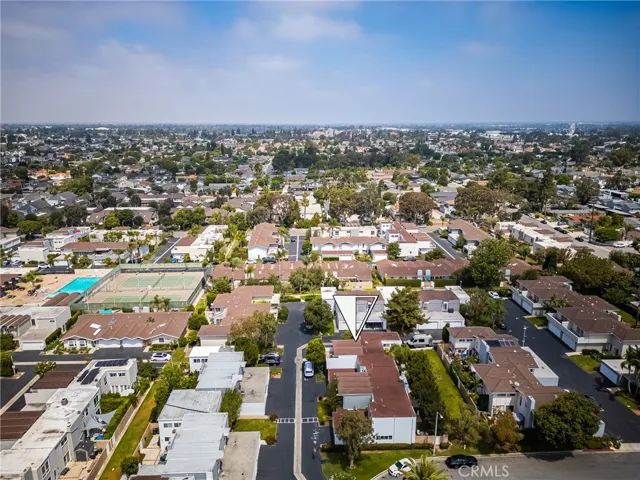 362 Grenoble Lane, Costa Mesa, California 92627