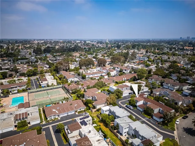 362 Grenoble Lane, Costa Mesa, California 92627