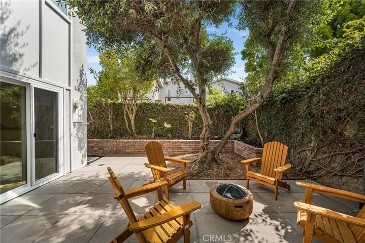 362 Grenoble Lane, Costa Mesa, California 92627
