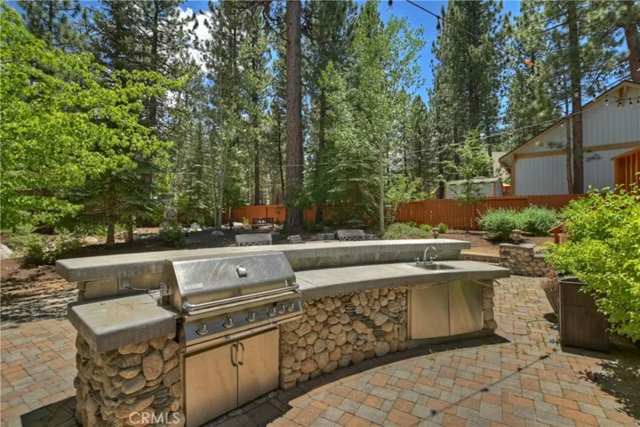 595 Killington Way, Big Bear, California 92315