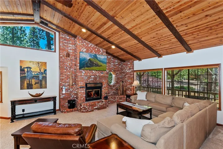 595 Killington Way, Big Bear, California 92315