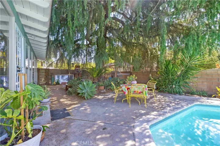 2292 N. Orange Grove Ave., Pomona, California 91767