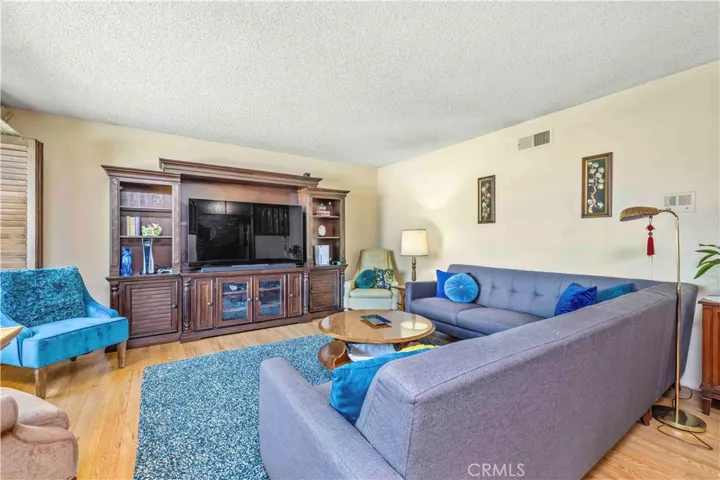 2292 N. Orange Grove Ave., Pomona, California 91767