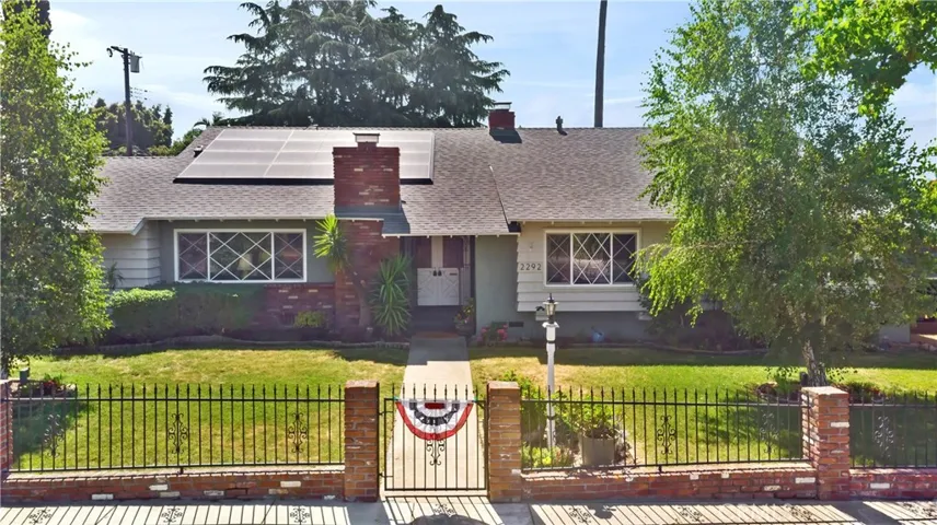 2292 N. Orange Grove Ave., Pomona, California 91767
