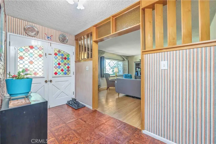 2292 N. Orange Grove Ave., Pomona, California 91767