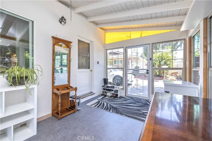 2292 N. Orange Grove Ave., Pomona, California 91767