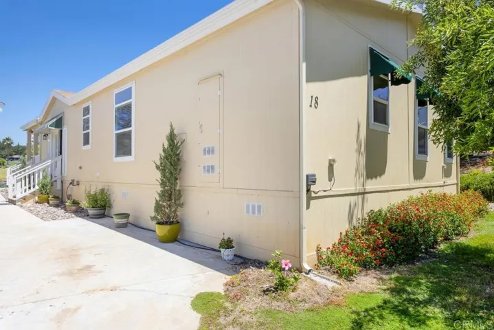 18218 Paradise Mountain Rd Spc 18 Space 18, Valley Center, California 92082
