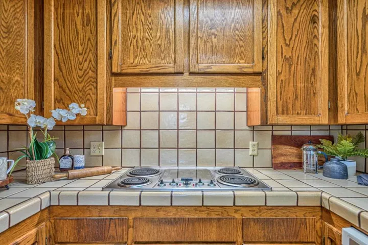 895 Lobos Street, Monterey, California 93940