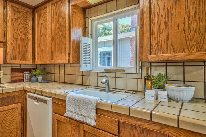 895 Lobos Street, Monterey, California 93940