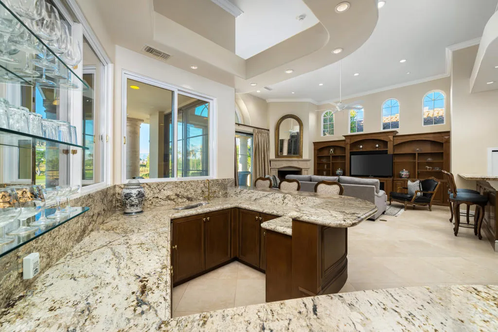 80614 Via Pessaro, La Quinta, California 92253 home-pic-9