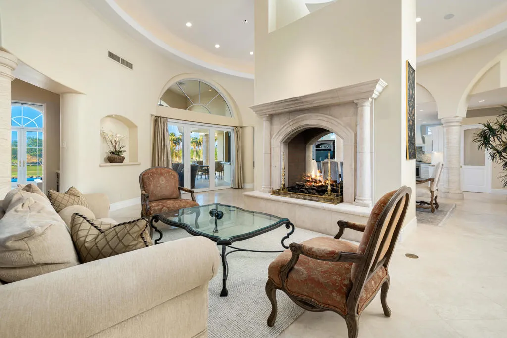 80614 Via Pessaro, La Quinta, California 92253 home-pic-4