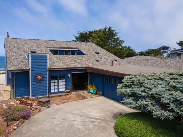180 Arbor Lane, Moss Beach, California 94038